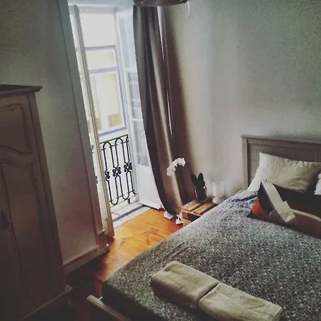 Apartmán Huge Sunny 4bedroom In Principe Real.